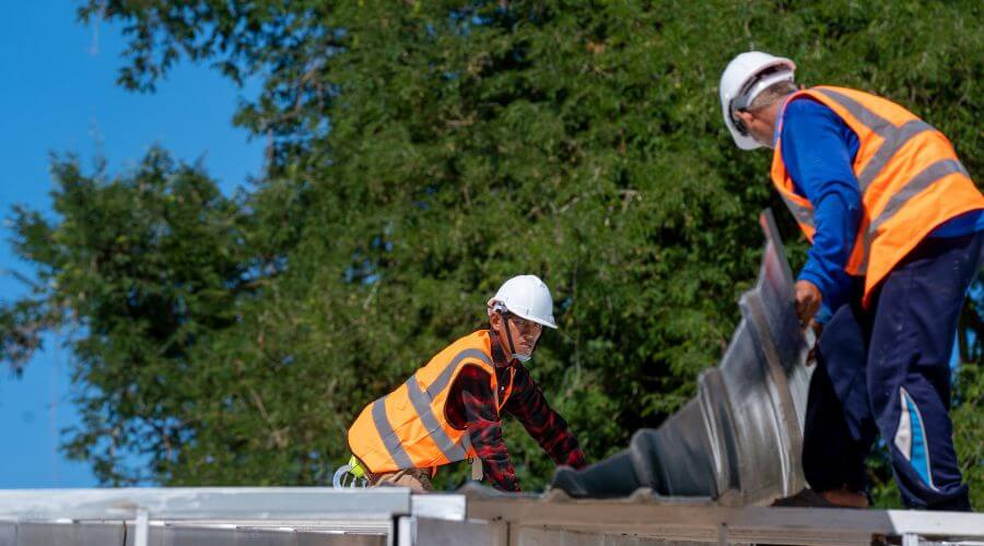 Professional new roof installation services in Mount Vernon, IA